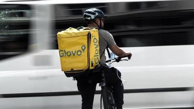 Uno de los 'riders' de Glovo. Gobierno y sindicatos llegaron a un acuerdo / EUROPA PRESS