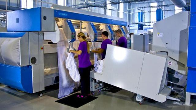 Imagen de archivo de una de las plantas navarras de Indusal que controlará Elis Manomatic / CG