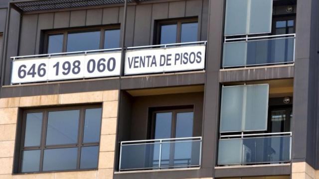 Un edificio con pisos en venta / EFE