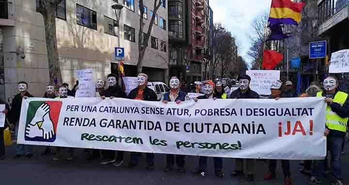 Protesta por la mala gestión de la Renta Garantizada de Ciudadanía / CG