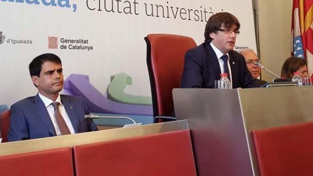 Marc Castells, presidente saliente de la Diputación de Barcelona (i) y Carles Puigdemont (d) / CG