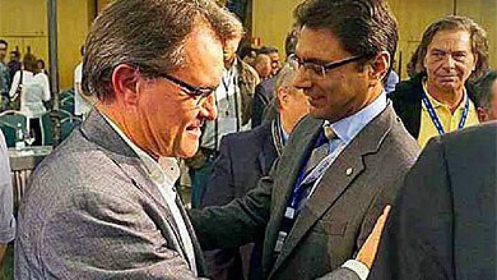 Artur Mas y Khalid Shabaz Chuhan, en un acto de CiU