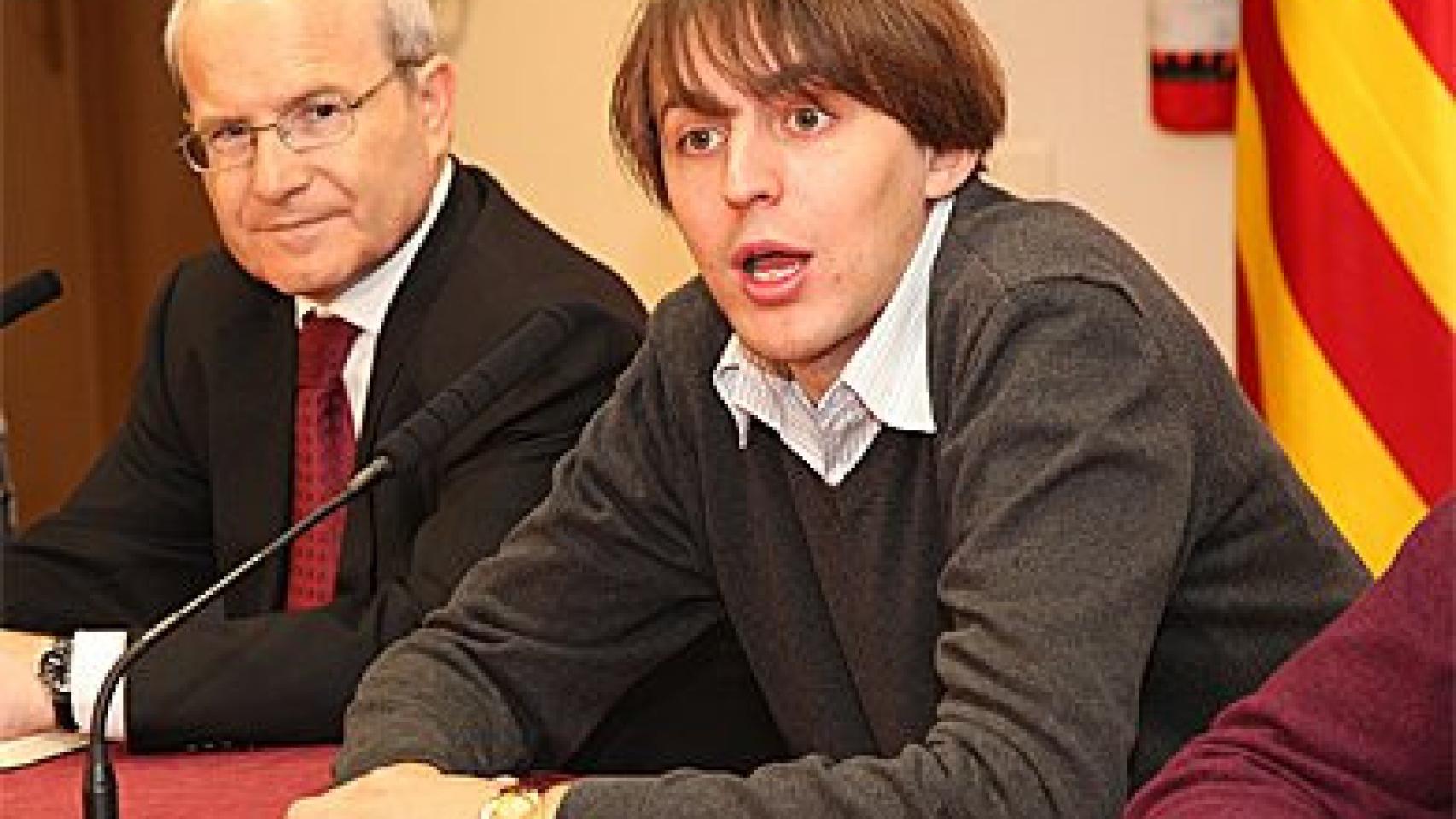 El líder de las JSC, Javier López, junto al ex presidente de la Generalidad José Montilla