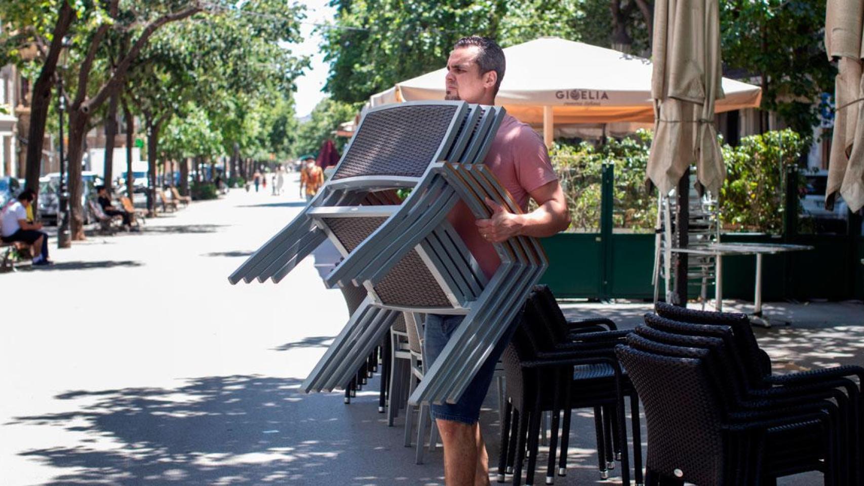 Imagen de una terraza en la Rambla Cataluña de Barcelona ciudad / EFE