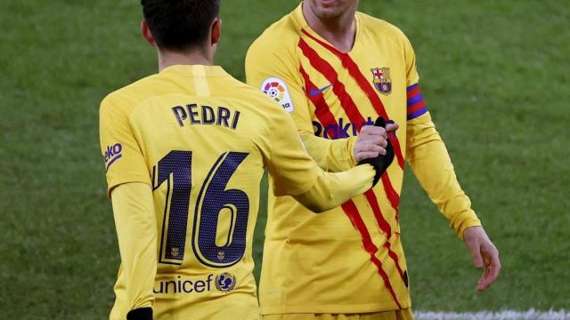 Pedri y Messi en San Mamés EFE