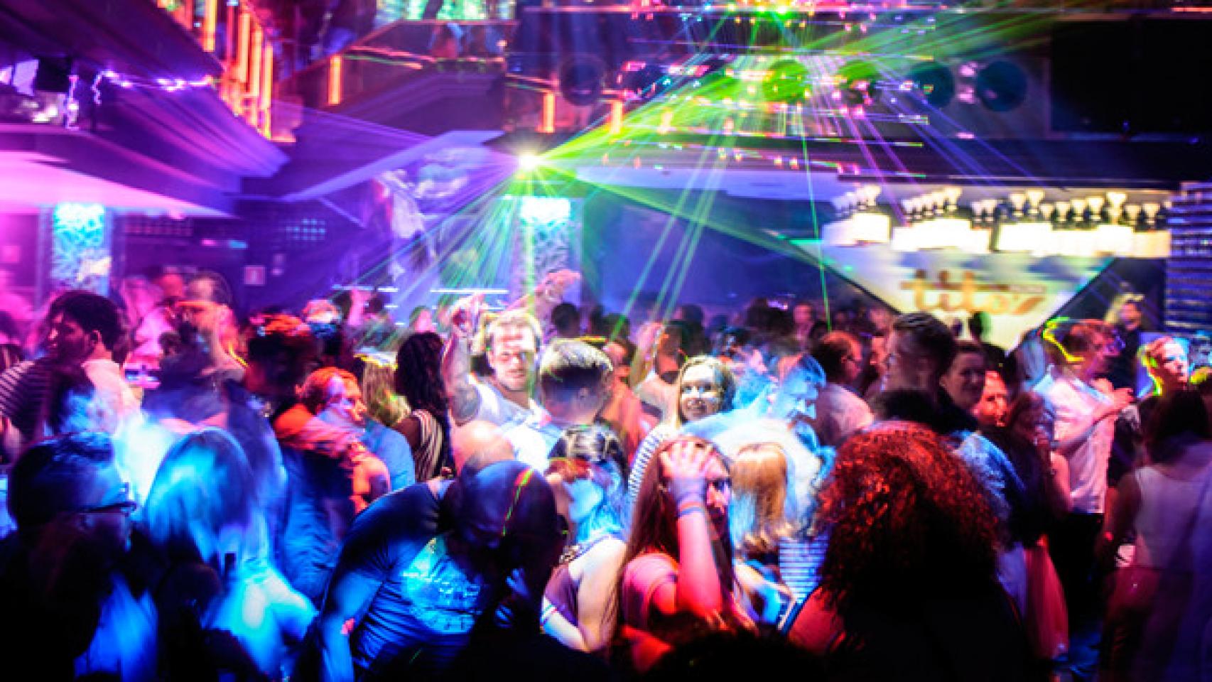Interior de la discoteca Tito's de Palma