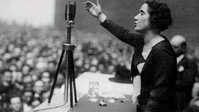 Clara Campoamor, la diputada que impulsó la aprobación del voto femenino en España / EFE