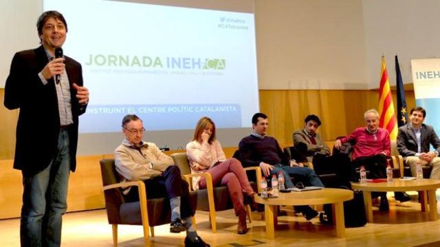 Encuentro de la Fundación Coll i Alentorn en la biblioteca Jaume Fuster de Barcelona / CG