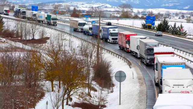 Trànsit levanta la restricción para los camiones