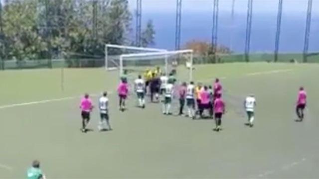 Un árbitro, hospitalizado tras ser agredido en un partido de fútbol en Tenerife