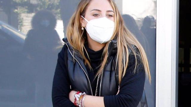 Rocío Flores en la calle / EP