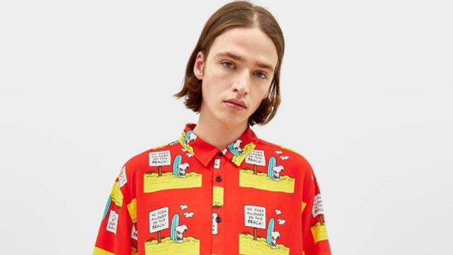 Snoopy, tendencia de moda masculina / BERSHKA