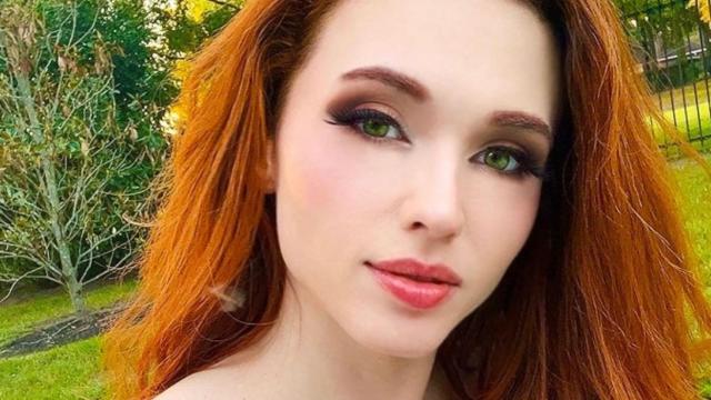 La 'streamer' Amouranth / REDES