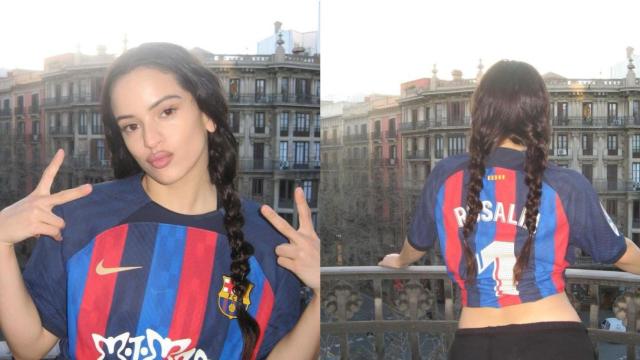 Rosalía con la camiseta del Barça