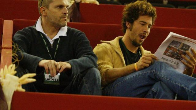 El cantante Miguel Bosé junto a su expareja, el escultor valenciano Nacho Palau / EP