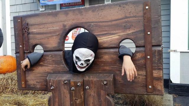 Típico disfraz de Halloween / felixvbiz EN PIXABAY