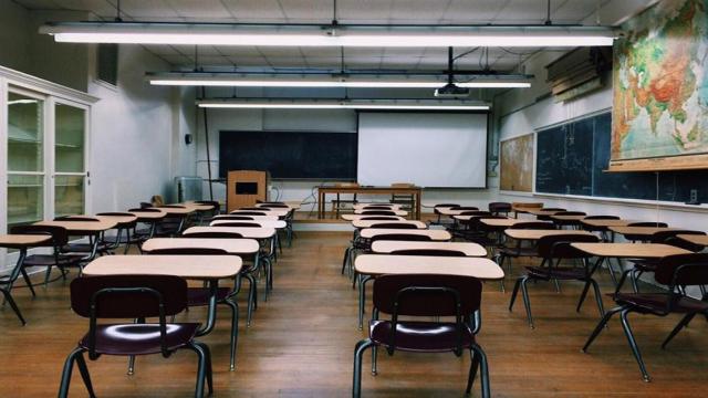 Aula de una de las escuelas. Libros de texto / PIXABAY