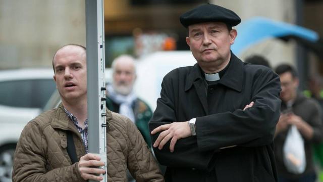 Custodio Ballester, párroco de L'Hospitalet (der) / INFOVATICANO