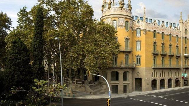La Rotonda, el emblemático edificio de la zona alta de Barcelona