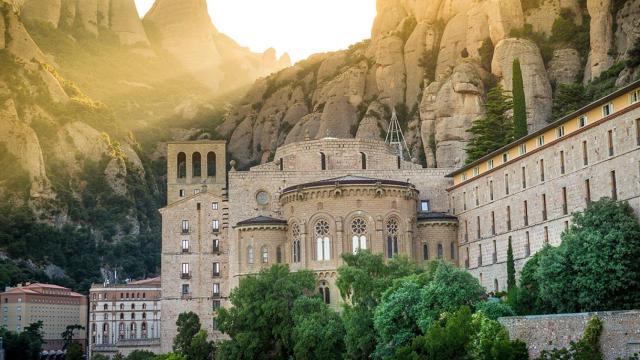 Imagen del Monasterio de Montserrat, en la cumbre de la montaña homónima / Cedida