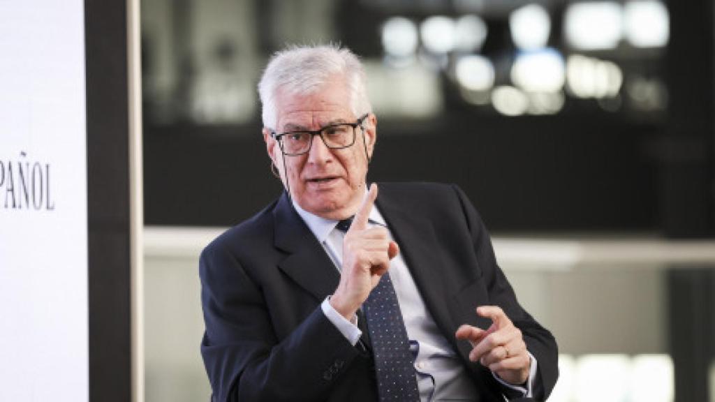 Juan José López Burniol, notario jubilado