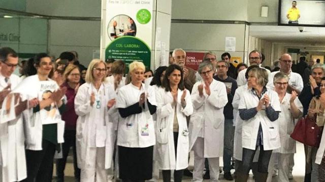 Imagen del acto independentista en el Hospital Clínic Barcelona / TWITTER