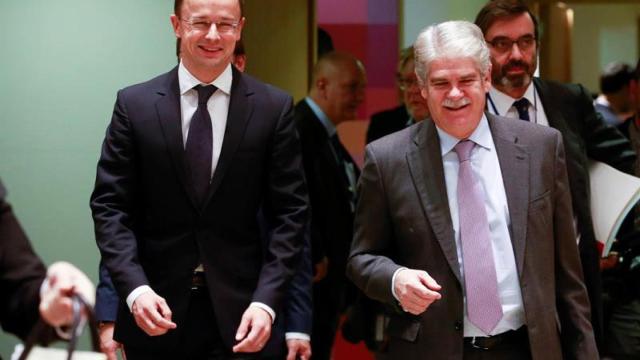 Alfonso Dastis, ministro de Exteriores español, a su llegada al Consejo Europeo de Ministros en Bruselas / EFE