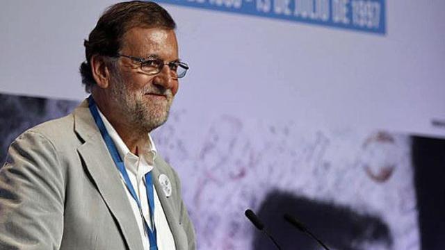 Rajoy insta a Puigdemont a desconectar de su delirio y conectar con la ley