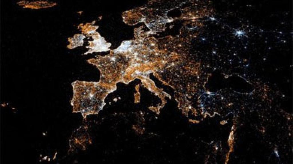 Mapa europeo con localizaciones de usuarios  de Twitter y Flickr