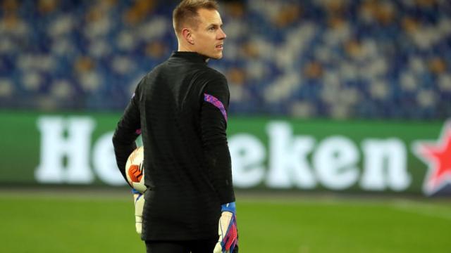 Ter Stegen, durante un calentamiento con el FC Barcelona / EFE