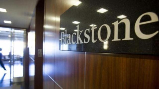 Oficinas de Blackstone, el fondo estadounidense que prepara la primera gran venta de sus activos residenciales en España / EFE