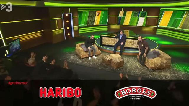 Haribo y Borges, en los agradecimientos de 'Està passant' de TV3 / Cedida