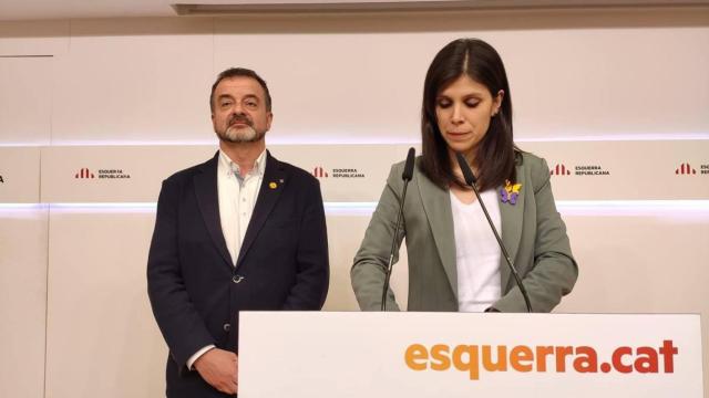 Marta Vilalta y Alfred Bosch, de ERC, presentan la dimisión de éste del Govern de la Generalitat / EFE