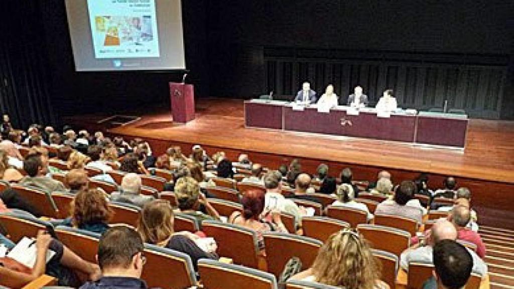 Presentación del Anuario 2013 del Tercer Sector Social, en el auditorio de Caixafórum de Barcelona