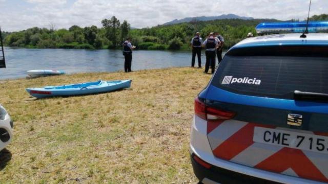 Los Mossos han desplegado un dispositivo para buscar al joven desaparecido en el Ebro / MOSSOS