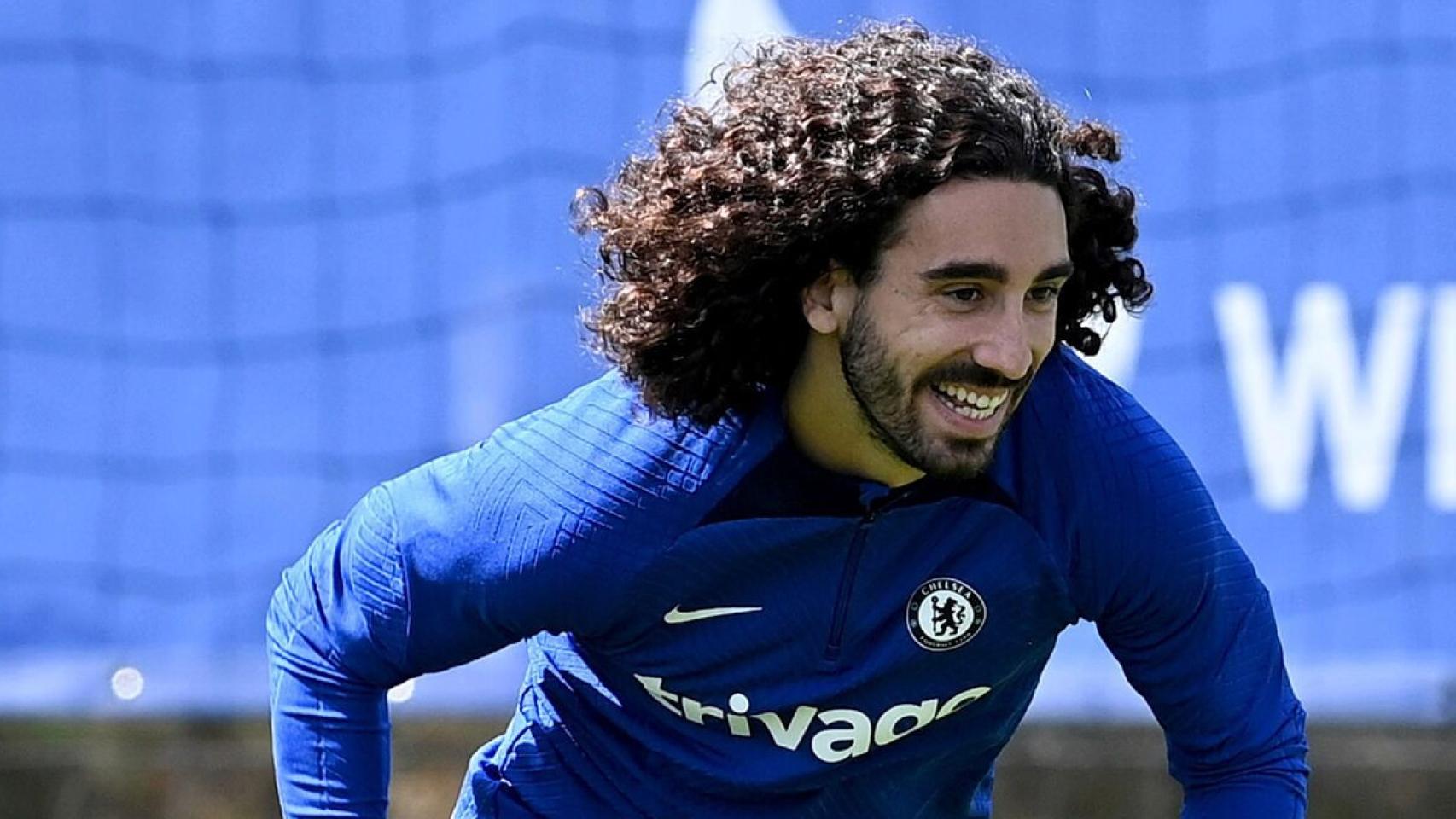 Cucurella, con el Chelsea / REDES