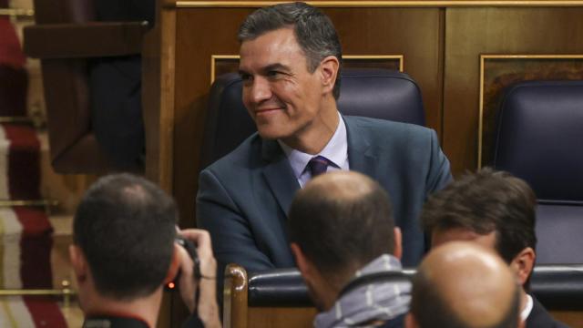 El presidente del Gobierno, Pedro Sánchez, durante la última jornada de debate y votación de los presupuestos en el pleno del Congreso, este jueves / EFE - Kiko Huesca