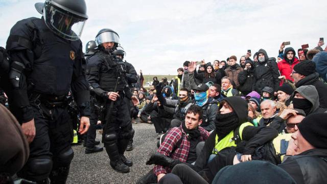 Un grupo de CDR cortó carreteras y los Mossos d'Esquadra tuvieron que desplazarse hasta el lugar