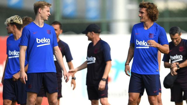 Antoine Griezmann y Frenkie De Jong en su primer entrenamiento con el FC Barcelona / TWITTER