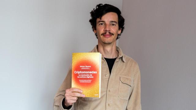 Víctor Ronco, autor de 'Criptomonedas. La revolución de los activos digitales' / GALA ESPÍN