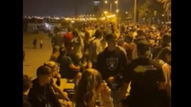 Botellón en la Rambla del Poblenou / CEDIDA