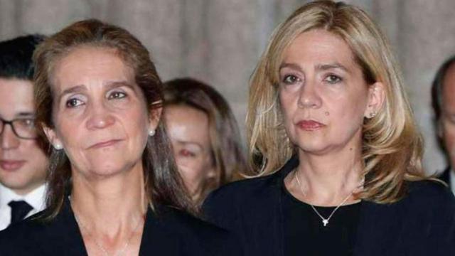 La Infanta Elena y la Infanta Cristina viajan a Abu Dabi /EFE