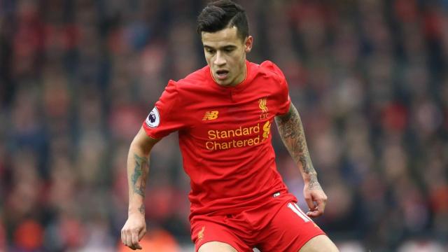 Philippe Coutinho en un partido durante su etapa en el Liverpool / EFE