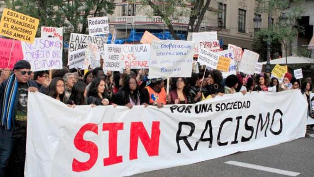 Manifestación contra el racismo institucional / EFE