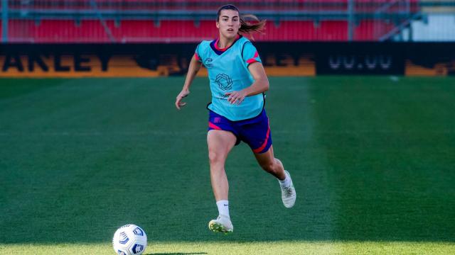 Patri Guijarro en un entrenamiento con el Barça Femenino / FCB
