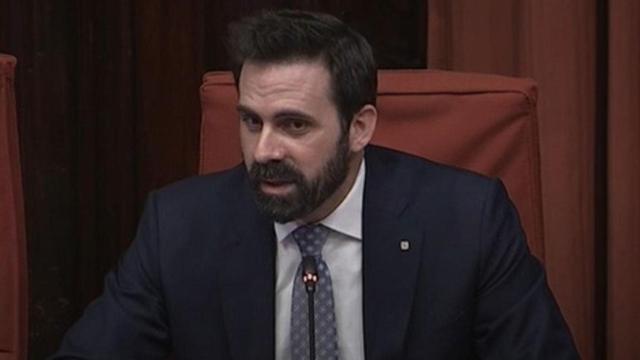 El secretario general de Economía y Hacienda de la Generalitat, Jordi Cabrafiga, en comisión parlamentaria este miércoles / PARLAMENT