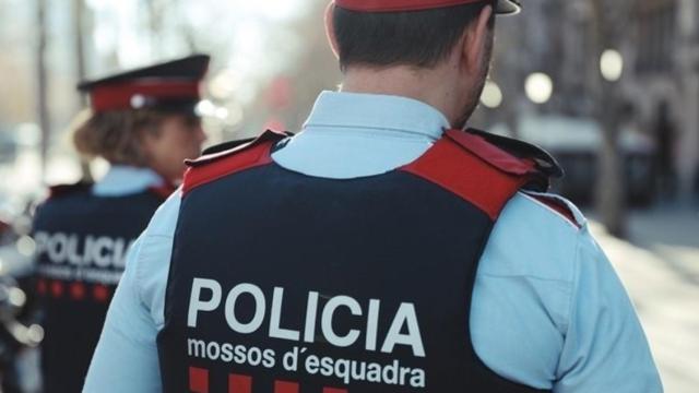 Agentes de patrulla de los Mossos d'Esquadra, en una imagen de archivo / EUROPA PRESS