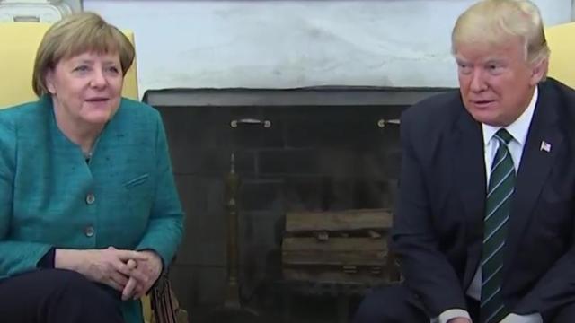 Trump niega el saludo a Merkel en la Casa Blanca