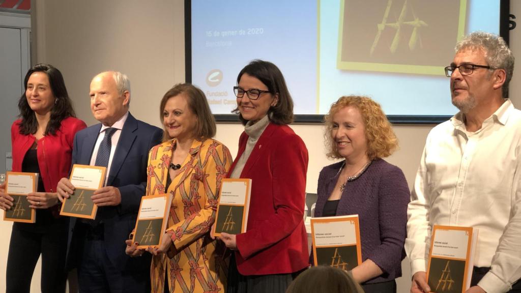 Presentación del informe sobre pobreza y desigualdades de la Fundació Campalans, donde la segregación escolar es uno de los temas tratados / CG
