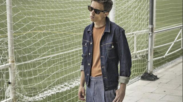 Íñigo Errejón posa para la revista 'Esquire' con más de 900 euros encima